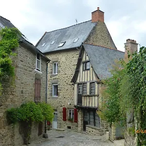 Le Logis Port De Dinan Lanvallay